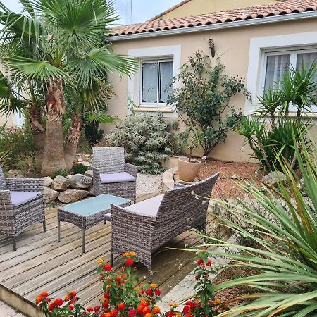 Ferienwohnung Dependance T3 Aumes Exterior foto